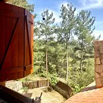 Kardama Hideaway *