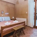 Kardama Hideaway Lodge