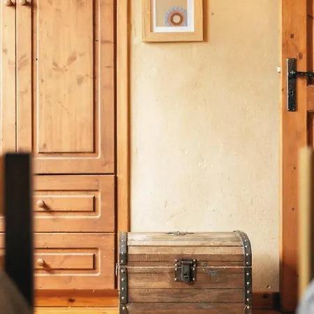 Kardama Hideaway Lodge