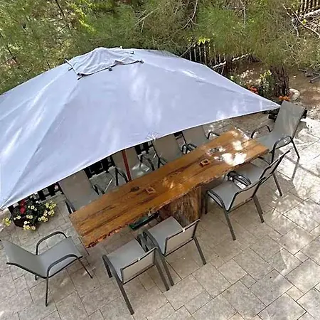 Kardama Hideaway אכסניה Kato Amiandos
