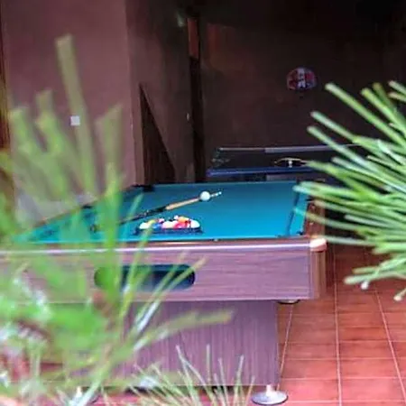 אכסניה Kardama Hideaway *
