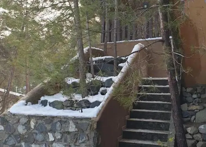 Kardama Hideaway Jaktstuga *